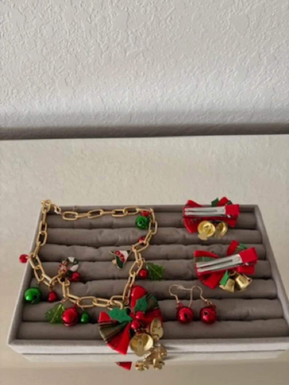 N/A celebrate holidays